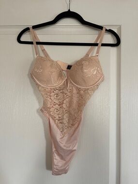NWOT Rachel Roy bodysuit